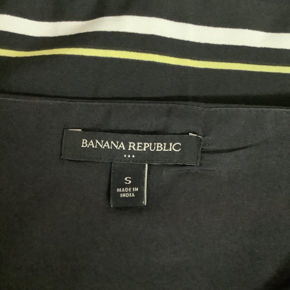 Banana Republic Spaghetti StrapTop Size S - Picture 3 of 3